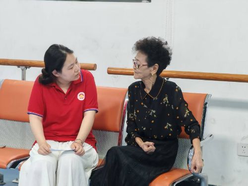 “古運(yùn)新聲”探尋非遺之美：南京財(cái)經(jīng)大學(xué)學(xué)子對(duì)話蘇北琴書傳承人張銀霞