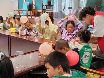 寓教于樂，探索靜電的奧妙 ——科學小實驗課心得體會