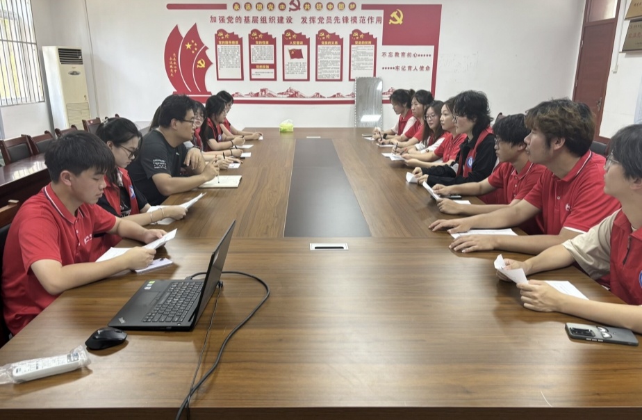 【暑期“三下鄉(xiāng)”社會實踐專題報道】無償獻血凝大愛，熱血相承遞溫情