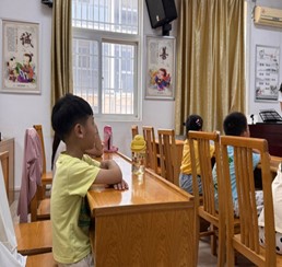 巧手扎青春，染出少年夢(mèng) ?——南京師范大學(xué)泰州學(xué)院“紅心研墨”暑期社會(huì)實(shí)踐紀(jì)實(shí)（6）