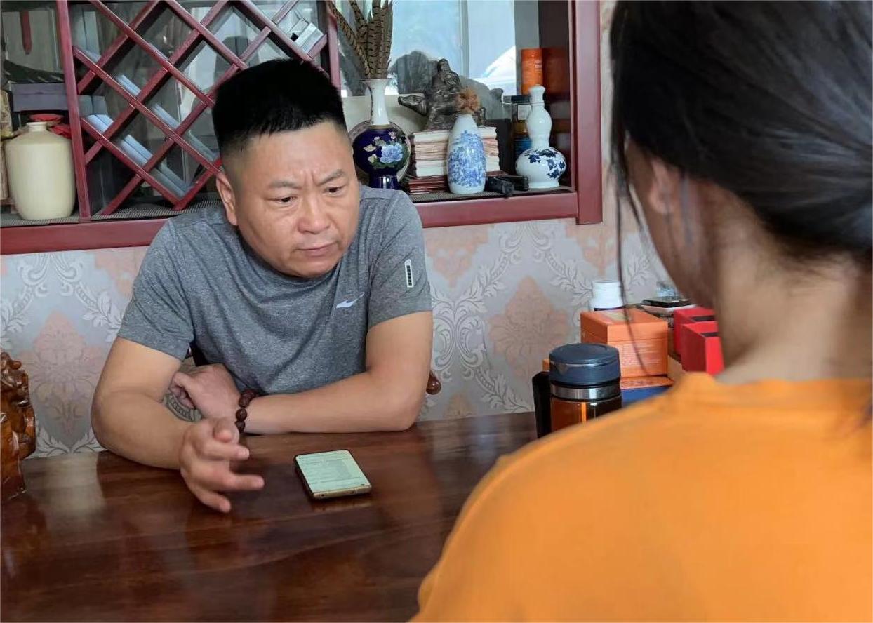 走進(jìn)百村，感受支書(shū)風(fēng)采