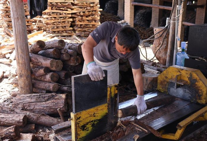 福建農(nóng)林大學(xué)學(xué)子三下鄉(xiāng)|解碼瓷都，智造未來