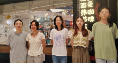 弘揚(yáng)愛國主義，發(fā)揮青春力量