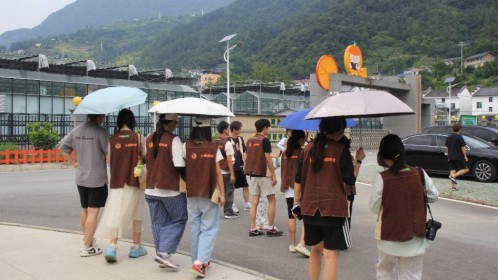 橙香四溢的科技之旅：小橙故事實踐隊探訪秭歸臍橙現(xiàn)代化良種繁育示范基地