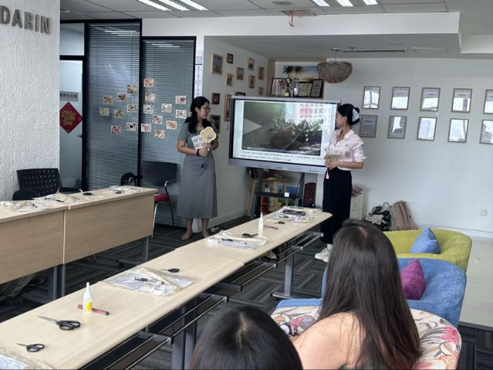 巧手編兵韻 竹扇傳韜略