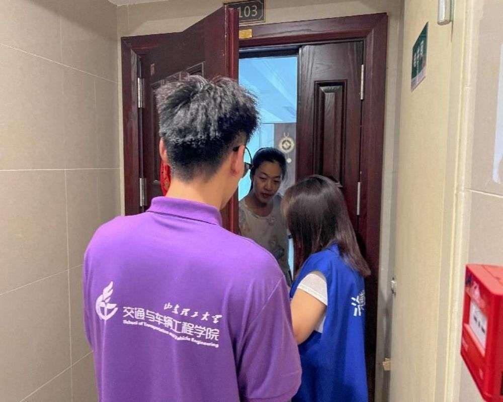 習(xí)語潤心青年行，青年力量筑家園