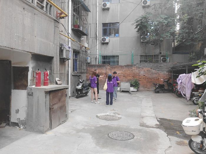 破局“充電難”：老舊小區(qū)充電樁改造的民生溫度和治理智慧