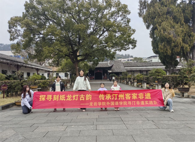 紙間流光溢彩，非遺刻紙龍燈——演繹千年匠心獨運