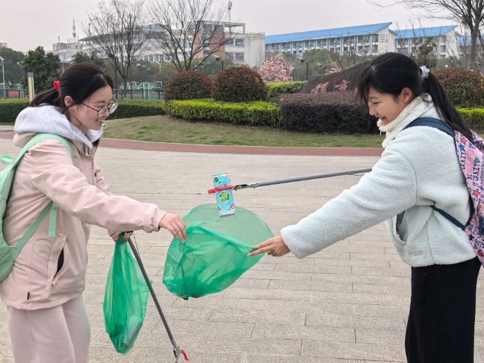 物流251團(tuán)支部：以專業(yè)踐初心 讓青春在團(tuán)日活動(dòng)中綻放多元光彩 ?