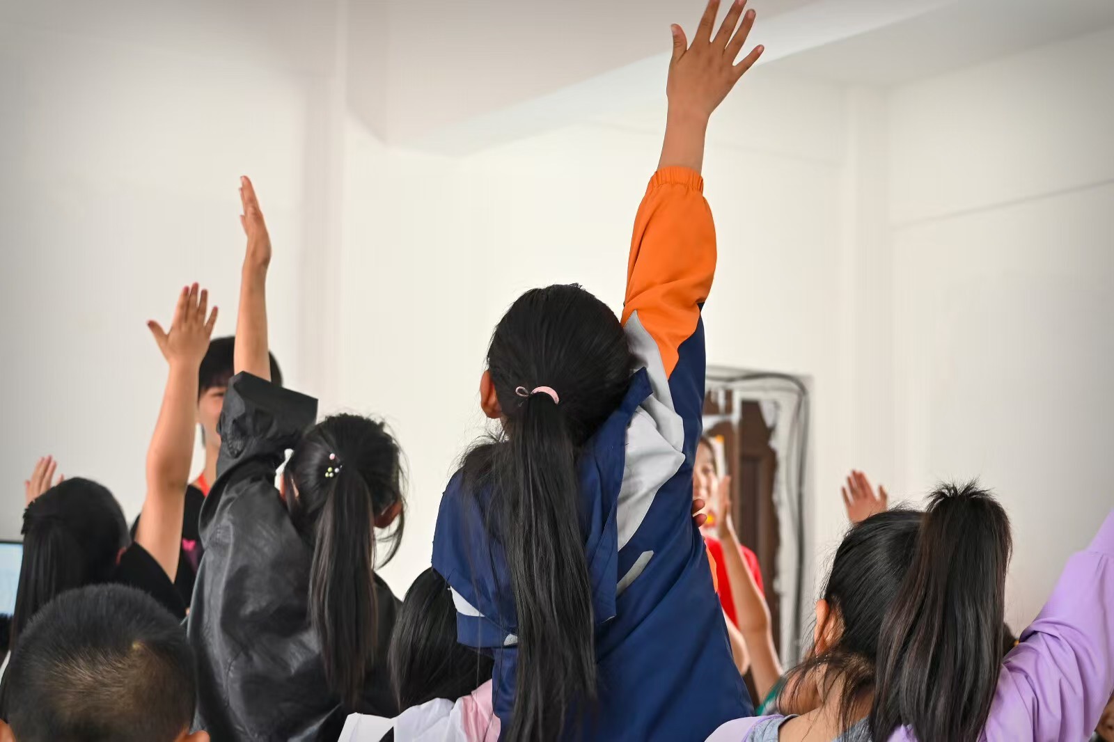 電信院希冀之光支教服務(wù)隊(duì)赴四川省涼山州喜德縣喜德中學(xué)冕山校區(qū)暑期社會(huì)實(shí)踐隊(duì)