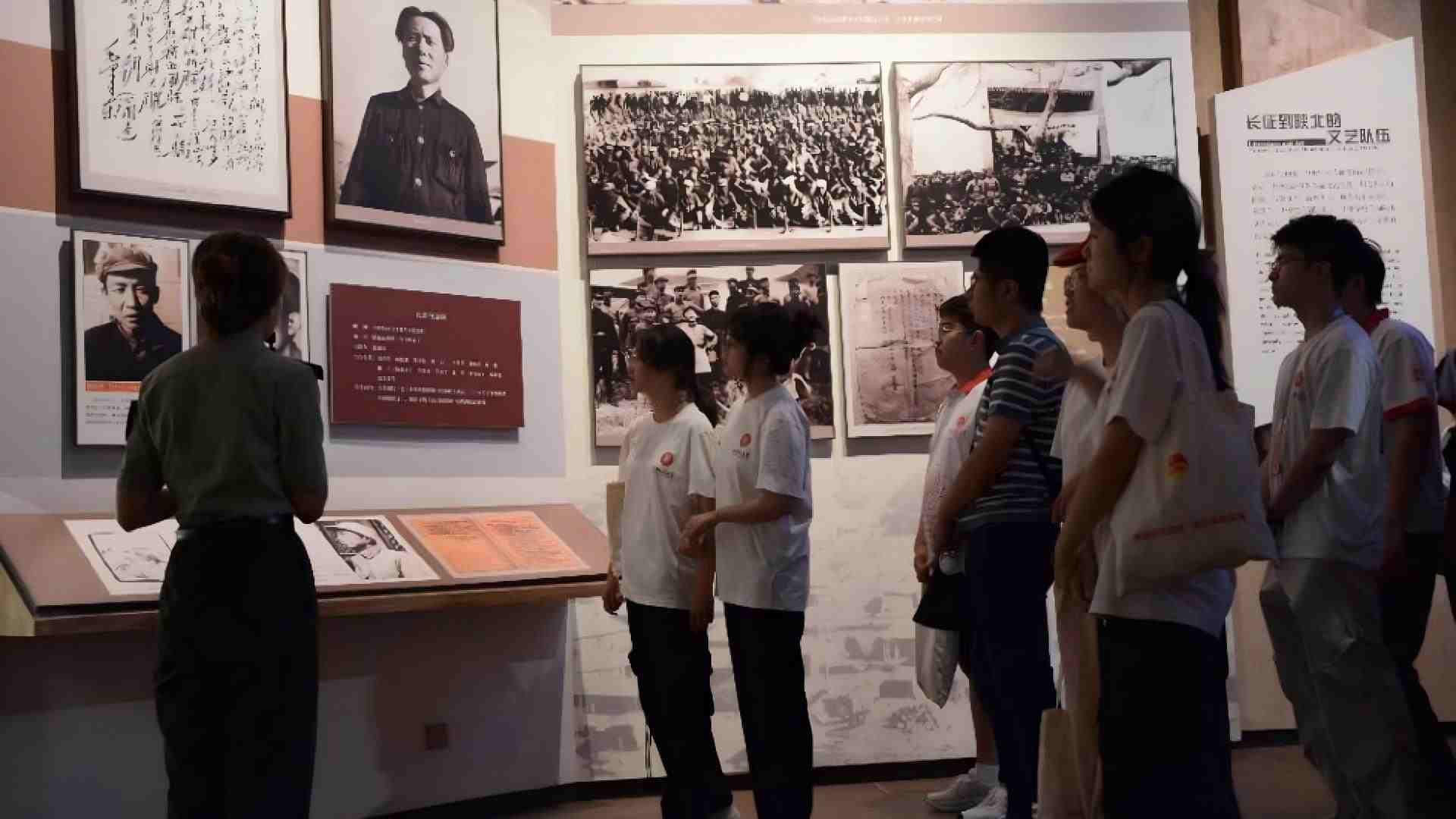 “‘延’途有你”實踐團隊赴延安開展紅色文化學(xué)習(xí)活動