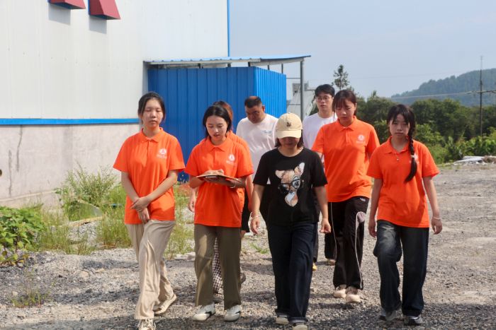 青春賦能振興路 文旅融合繪白溪 —湖南工商大學(xué)“望山”青禾服務(wù)隊赴白溪關(guān)村開展農(nóng)文旅融合調(diào)研