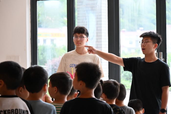 河海學(xué)子三下鄉(xiāng)：“追光”支教團(tuán)有序開展 體育課程教學(xué)活動(dòng)