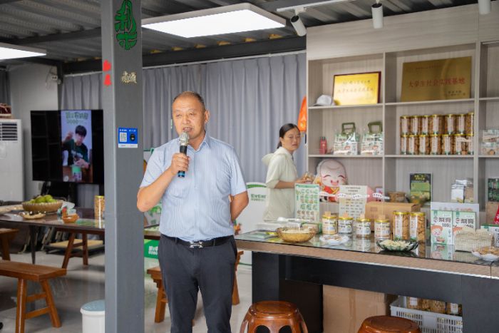 青耘電商路，如皋“云”富行