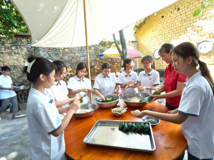 廣西民族大學(xué)武宣阡陌·青穗勞動(dòng)實(shí)踐團(tuán)赴來賓武宣東鄉(xiāng)開展社會(huì)實(shí)踐