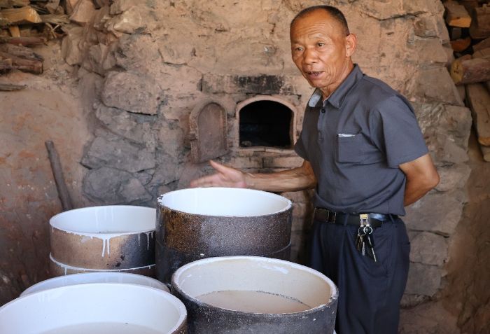 福建農(nóng)林大學(xué)學(xué)子：流轉(zhuǎn)傳統(tǒng)與現(xiàn)代之間，感悟陶瓷制作匠心