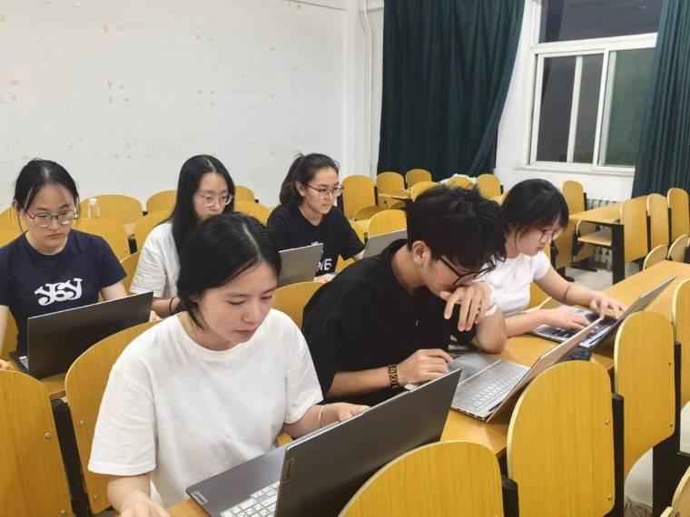 前瞻洞察——女院“先鋒”為調(diào)研鋪路