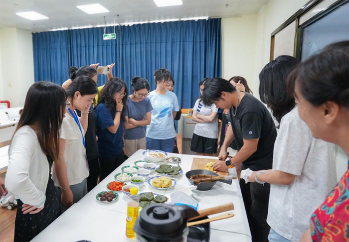 非遺進(jìn)校園：廣西師大師生體驗(yàn)桂林油茶制作技藝