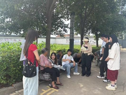 淮北師大銀齡暖陽(yáng)志愿服務(wù)隊(duì)暑期“三下鄉(xiāng)”社會(huì)實(shí)踐：數(shù)字賦能暖夕陽(yáng)，青春奉獻(xiàn)助夕照