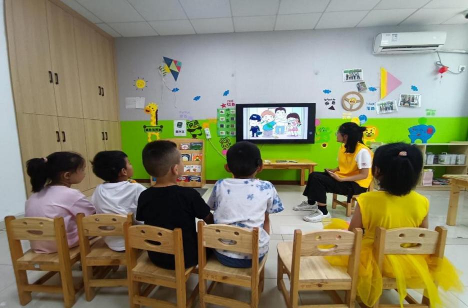 ?安全乘梯，預警當先