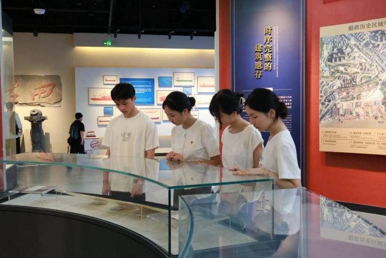 探船政綠韻，護河湖清波|福建商學(xué)院外國語學(xué)院暑期“河小禹”社會實踐隊