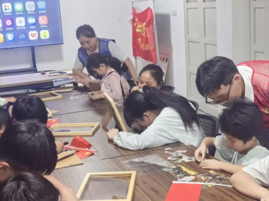 浮云游子情系東風(fēng)村，留守兒童暑期實(shí)踐共繪家國藍(lán)圖