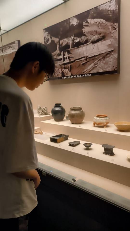 點亮八皖：赴安徽省博物館實踐活動