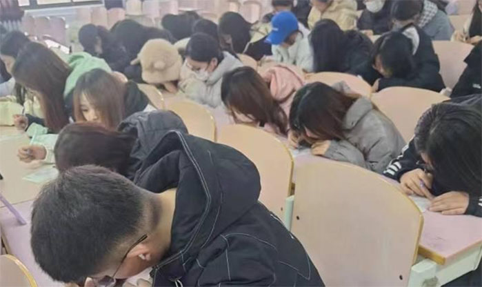 生態(tài)與資源環(huán)境學院開展“數(shù)字沖浪 思路飛揚”數(shù)獨競賽活動