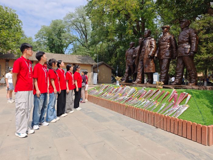 安徽理工大學(xué)社會實踐：賡續(xù)紅色血脈，助力圣地發(fā)展