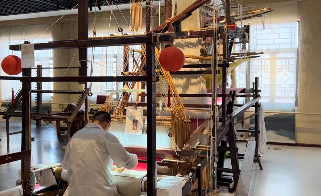 錦色千年，青春尋脈 —— 云錦流光團(tuán)隊(duì)南京云錦文化探尋之旅