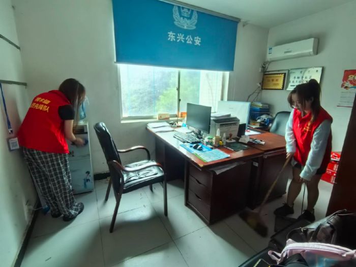 十五天椑木鎮(zhèn)實(shí)踐路，青春力量繪就鄉(xiāng)村暖卷