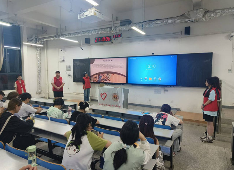 安徽中醫(yī)藥大學(xué)“岐黃之約”大學(xué)生中醫(yī)藥知識(shí)宣講團(tuán)成功舉辦中醫(yī)藥知識(shí)