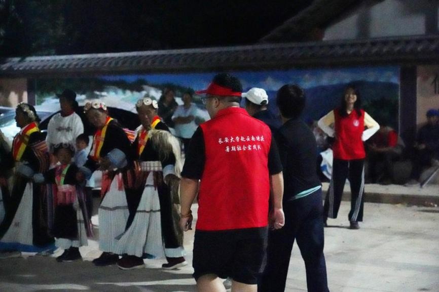 千年舞步踏祥云，指尖傳承續(xù)新篇 | 長(zhǎng)安大學(xué)赴云南迪慶“推普云嶺行，青春話振興”暑期社會(huì)實(shí)踐順利進(jìn)行（二）