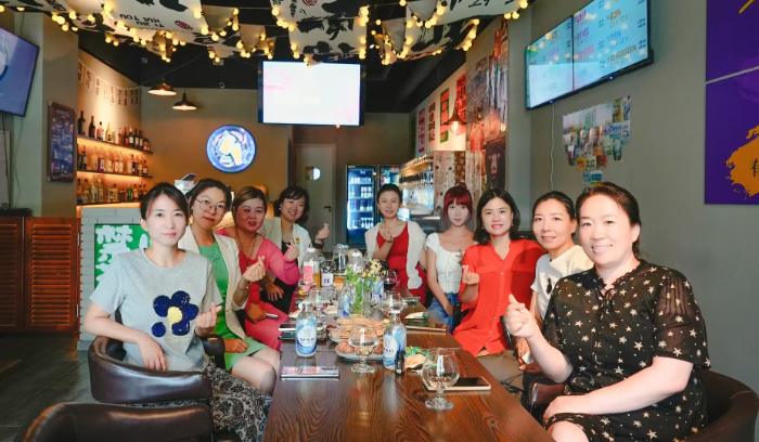 大連外國語大學(xué)東北玫瑰叁語堂團(tuán)隊(duì) 解碼女性故事傳遞共產(chǎn)黨人精神