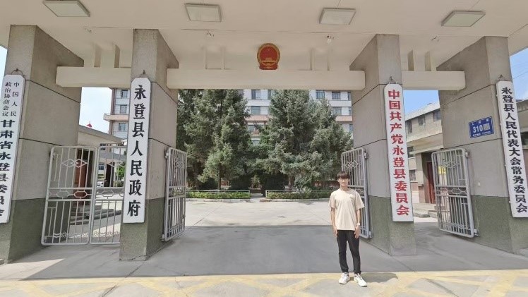 固碳添綠志千里，超級電容啟新篇