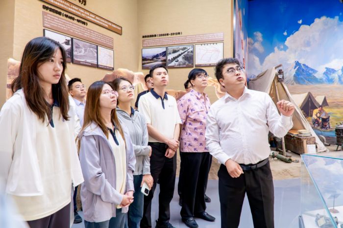 解碼高原交通智慧，共話“兩路”精神傳承——長安大學弘揚“兩路”精神實踐隊走進青海省交規(guī)院