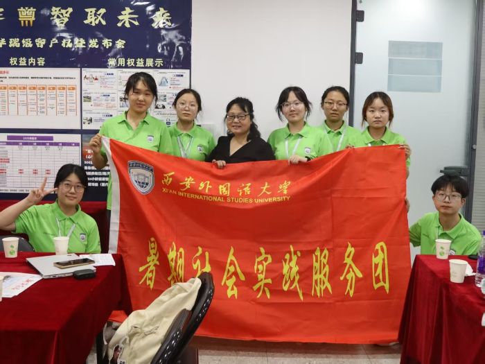 嫁衣?lián)Q書，田埂作紙：農(nóng)民作家姜蘭芳的鄉(xiāng)土?xí)鴮?></a></li></ul>
<ul class=