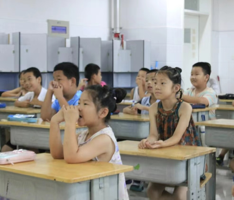 以科學(xué)之光筑夢，以長征精神鑄魂