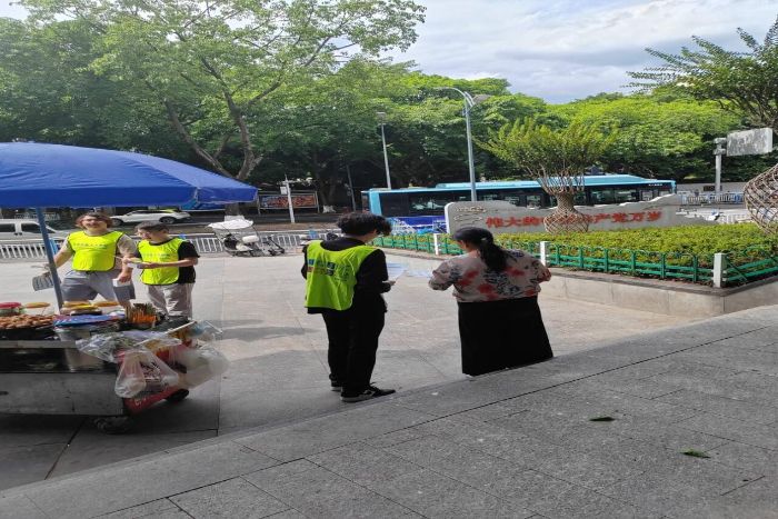 攜手共筑安全網(wǎng)青春助力暖社區(qū)