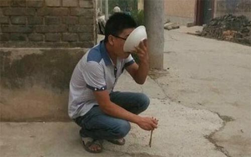 大學生屌絲，牙好胃口就好