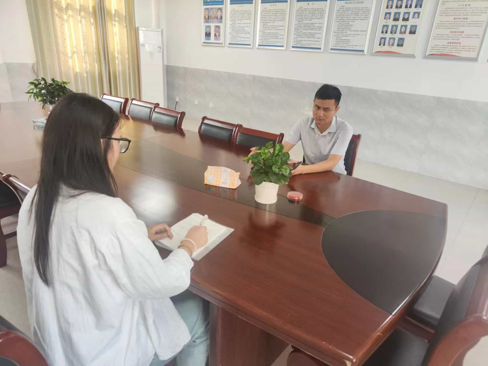 探訪支書話振興，共繪鄉(xiāng)村新圖景