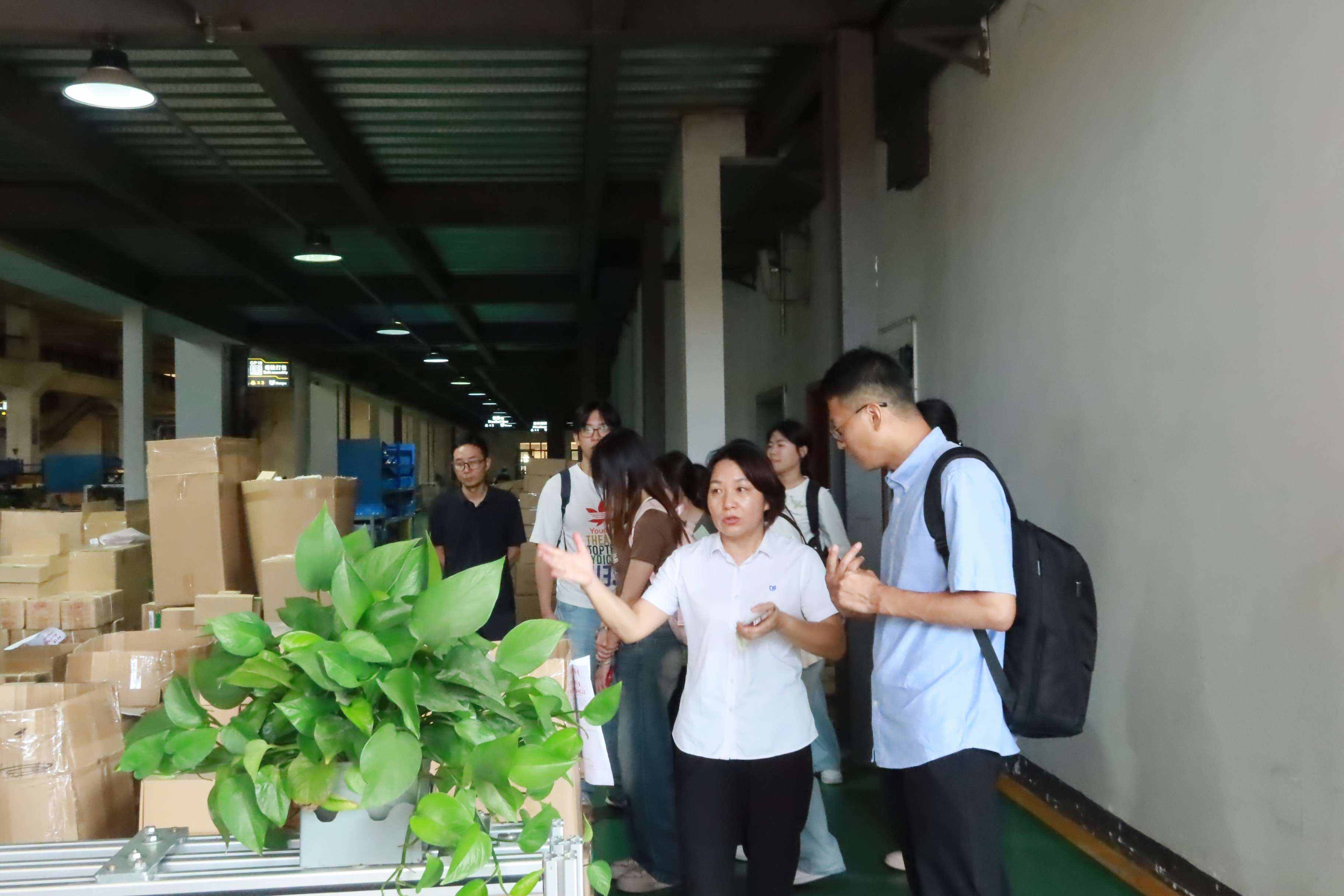 浙財(cái)大財(cái)稅學(xué)子赴德清縉云：探山海協(xié)作，解碼縣域經(jīng)濟(jì)賦能路