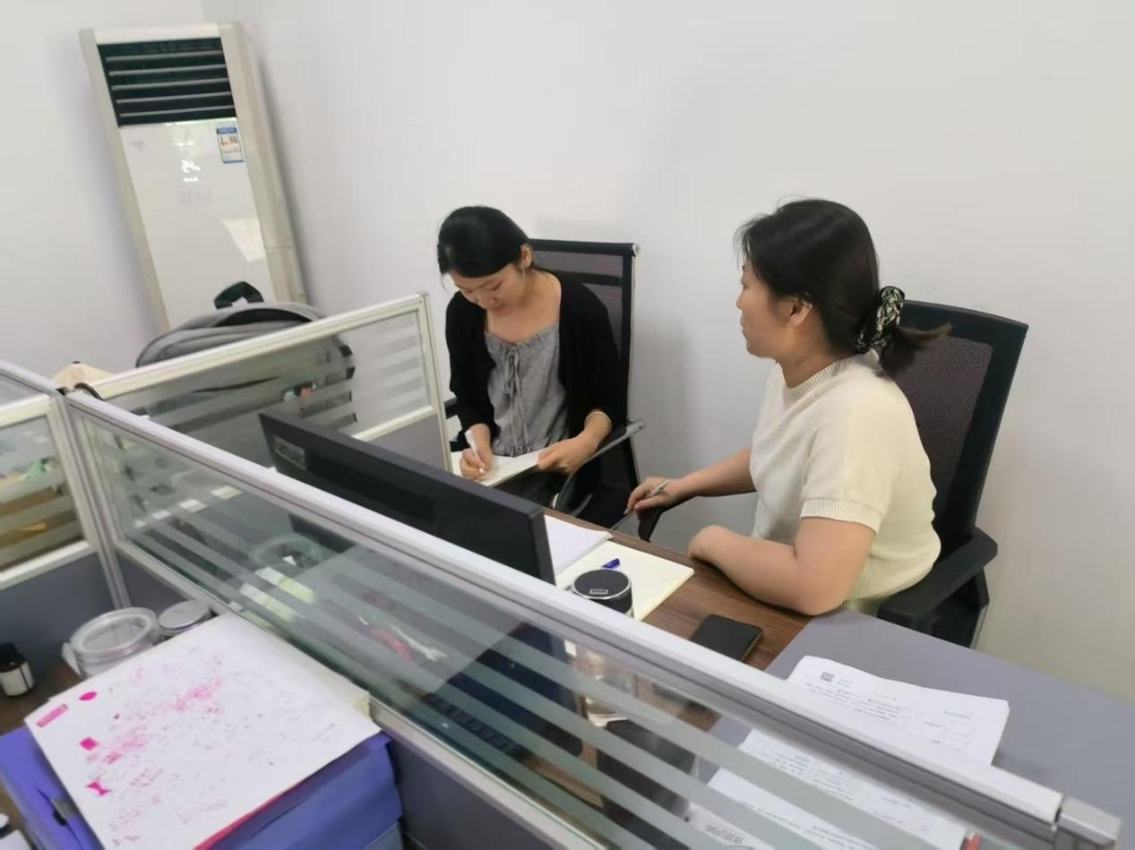 山東大學(xué)“益”程山水調(diào)研團赴東明縣城關(guān)鎮(zhèn)郝寨小學(xué)開展社會實踐活動