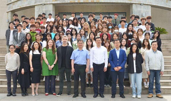 煙臺大學(xué)建筑學(xué)院中意合作辦學(xué)環(huán)境設(shè)計專業(yè)課程作業(yè)展