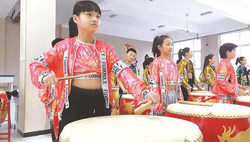 叢陽小學(xué)開展戲曲進(jìn)校園活動(dòng)