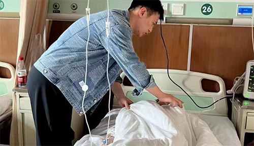 陪送就醫(yī)全天候 關(guān)心溫情常相伴——網(wǎng)絡(luò)與新媒體專業(yè)