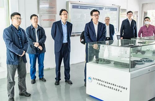 中國石化集團(tuán)總工程師謝在庫院士一行來訪交流