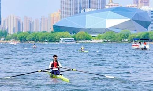 第7屆中國(guó)大學(xué)生賽艇錦標(biāo)賽12日在沈陽舉行