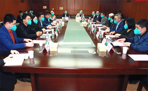 華南理工大學(xué)與冠豪研發(fā)公司共建環(huán)境與能源功能材料聯(lián)