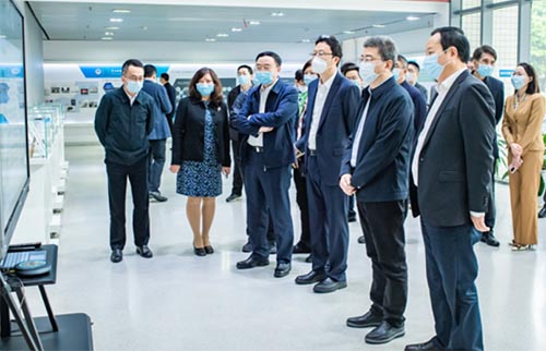 教育部副部長吳巖率隊來華南理工大學(xué)調(diào)研